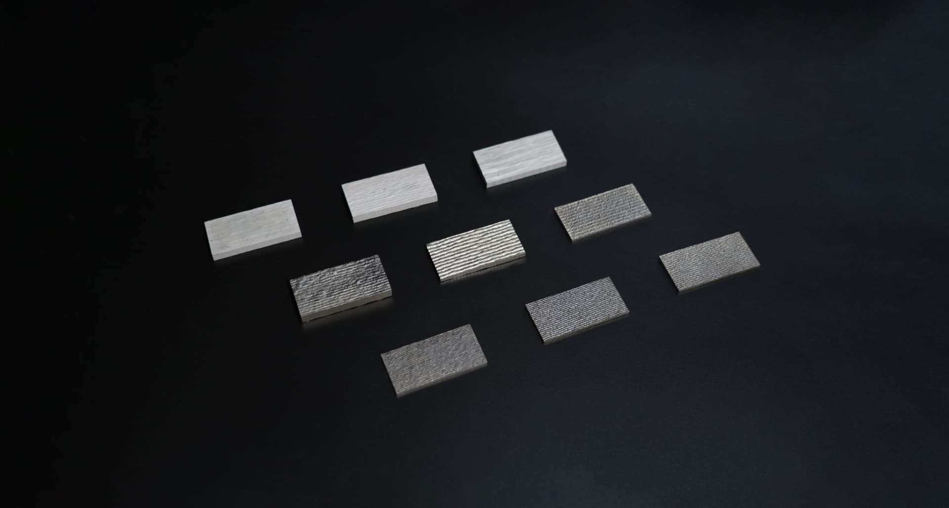 融速科技金属增材制造材料科学实验室展示，包含各种高性能金属送丝增材材料